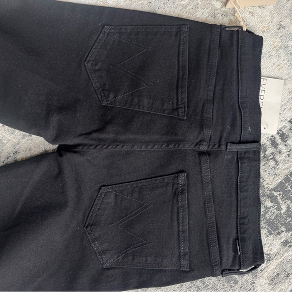 MOTHER The Weekender ‘Nighty Night’ Mid Rise Flare black denim Size 30 *BNWT* - Picture 4 of 9
